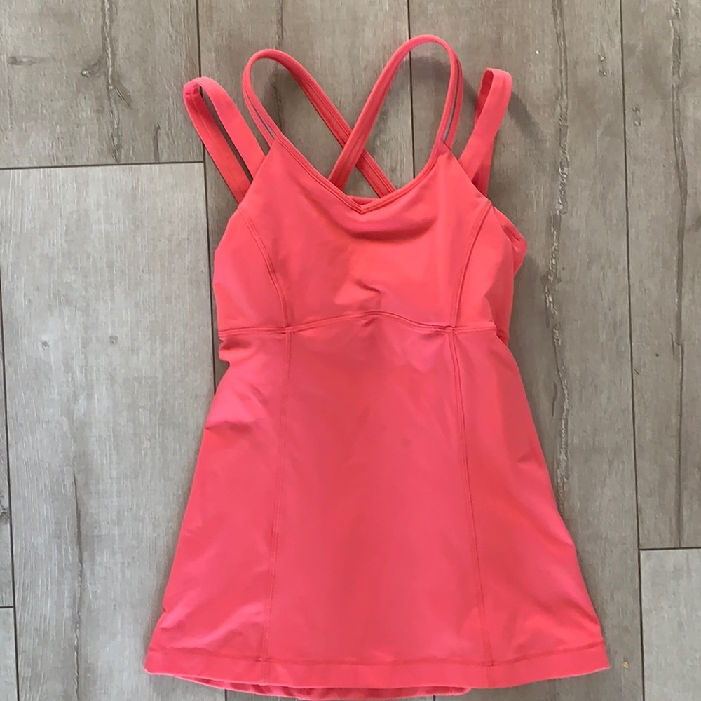 LULU LEMON HOT PINK TANK TOP SIZE 4 worn once - Picture 2 of 8